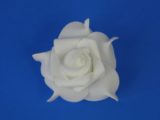 Цветок латексный Роза 60мм Белый 43011