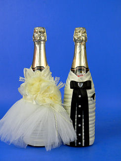 Одежда на шампанское (жених+невеста) айвори 38084